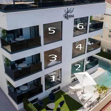 Appartamento Luxury Royal M With Pool Iv